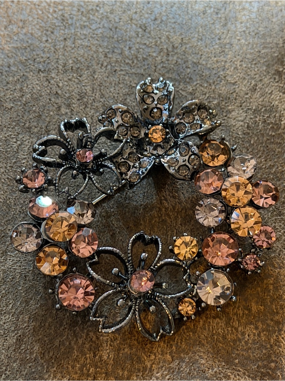 Floral Crystal Wreath Brooch in Blush and Champagne
